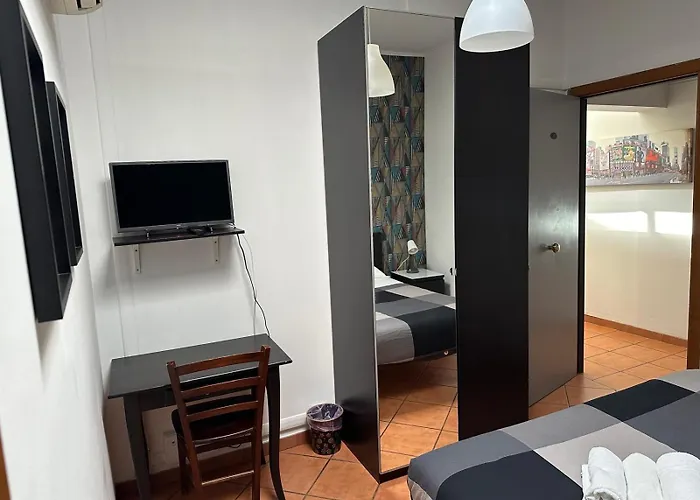 Casa Felice A Piazza Zama Guest house 4*